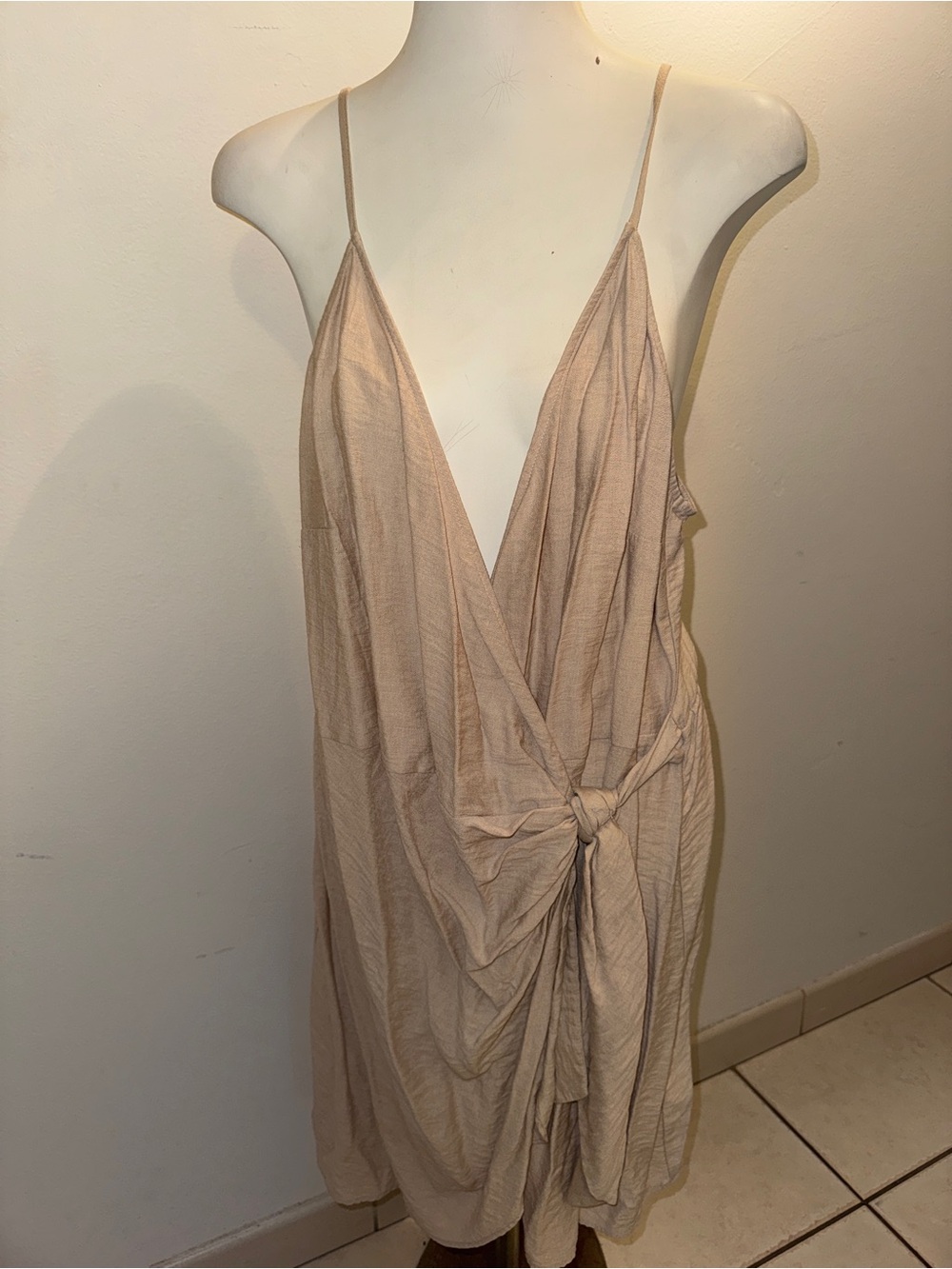 H&M Beige/Pink Stretch Top